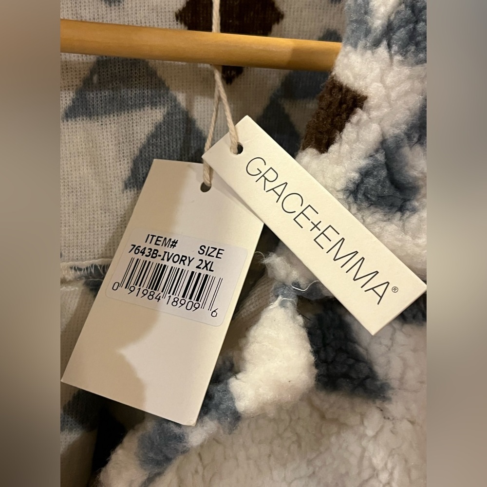 Grace & Emma "She Could Be The One" ivory aztec pattern sherpa jacket. 2XL. NWT - Picture 8 of 14